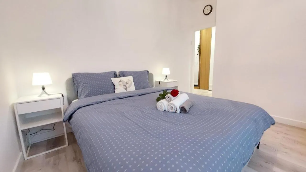In The Old Town & Fast Internet - Bednarska 20 M 7 location